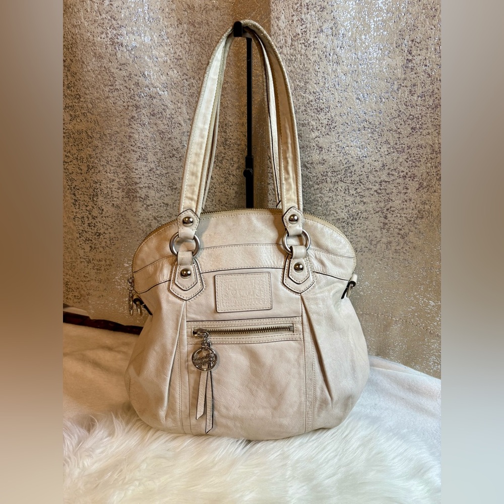 Coach Poppy Cream shoulder bag
